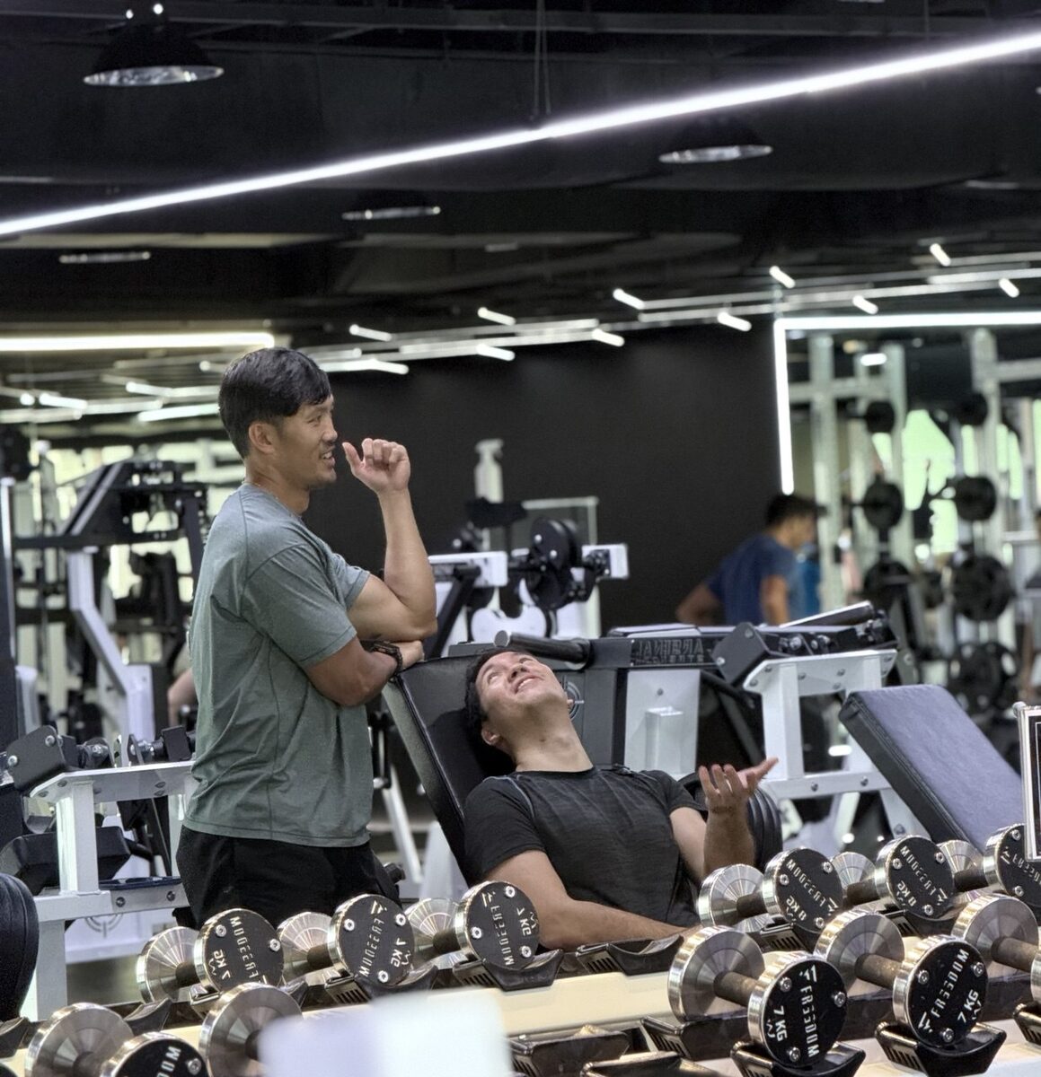 Personal training coaching session at Freedom Gym Singapore